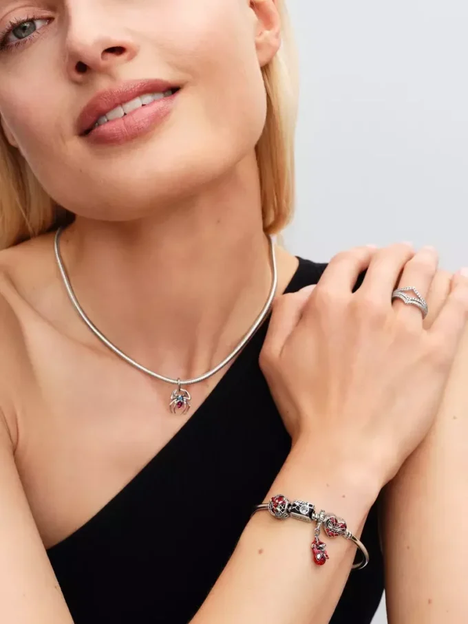 Marvel Spider-Man Dangle Charm aus Sterlingsilber