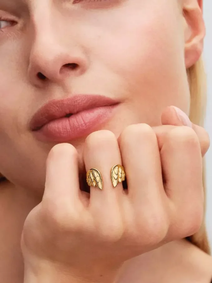 Marvel Thor-Ring mit offenen Flügeln, 14-karätig vergoldet Marvel Thor-Ring mit offenen Flügeln, 14-karätig vergoldet