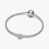 Mini-Charm „Strukturierter Marienkäfer“ aus Sterlingsilber Mini-Charm „Strukturierter Marienkäfer“ aus Sterlingsilber