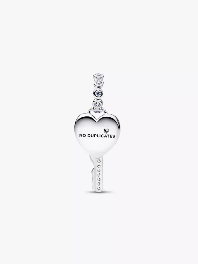 Opaleszierender Herz-Schlüssel-Dangle Charm aus Sterlingsilber Opaleszierender Herz-Schlüssel-Dangle Charm aus Sterlingsilber