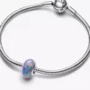 Opaleszierender violetter Charm aus Sterlingsilber Opaleszierender violetter Charm aus Sterlingsilber