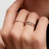 Pandora Era 14-karätiger Goldring mit drei im Labor gezüchteten Diamanten, 0,09 Karat insgesamt, 14-karätiges Gold