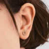 Pandora Infinite Pavé-Ohrringe mit synthetischen Diamanten, 0,16 Karat insgesamt, 14 Karat Gold Pandora Infinite Pavé-Ohrringe mit synthetischen Diamanten, 0,16 Karat insgesamt, 14 Karat Gold