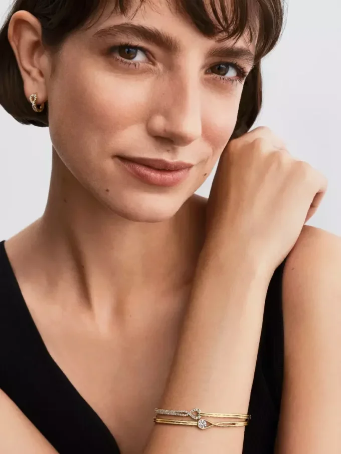 Pandora „Infinite“ Bangle mit zweireihigem Pavé aus im Labor gezüchteten Diamanten, 0,45 ct insgesamt, 14 Karat Gold