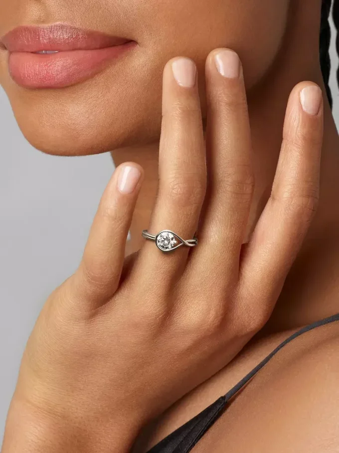 Pandora Infinite Ring aus 14 Karat Weißgold mit Lab-Grown Diamonds, 1,00 Karat insgesamt, 14 Karat Weißgold Pandora Infinite Ring aus 14 Karat Weißgold mit Lab-Grown Diamonds, 1,00 Karat insgesamt, 14 Karat Weißgold