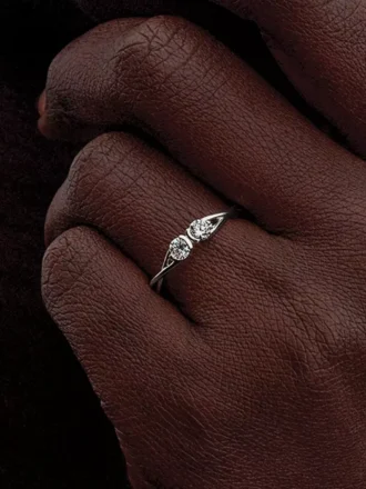 Pandora Infinite Sterling-Silber-Ring mit doppelseitigen, im Labor gezüchteten Diamanten, 0,30 Karat insgesamt, Sterling-Silber