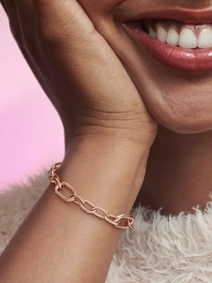 Pandora ME-Armband mit feinen Gliedern, 14 Karat Roségold-Beschichtung Pandora ME-Armband mit feinen Gliedern, 14 Karat Roségold-Beschichtung