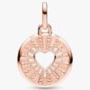 Pandora ME Hearts Medaillon-Charm – 14 Karat Roségold-Beschichtung