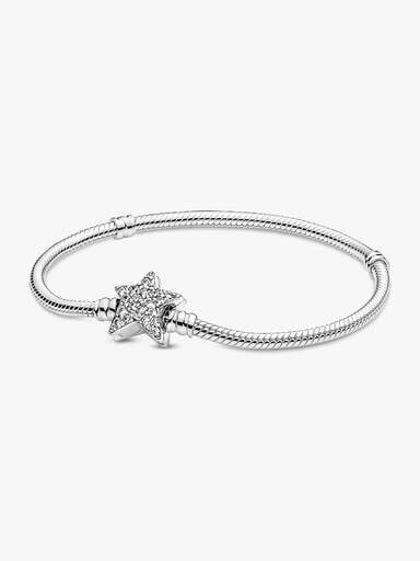 Pandora Moments Asymmetrisches Snake Chain-Armband mit Sternverschluss – Sterlingsilber Pandora Moments Asymmetrisches Snake Chain-Armband mit Sternverschluss – Sterlingsilber