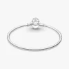 Pandora Moments Disney Stitch Bangle mit beißendem Verschluss aus Sterlingsilber Pandora Moments Disney Stitch Bangle mit beißendem Verschluss aus Sterlingsilber