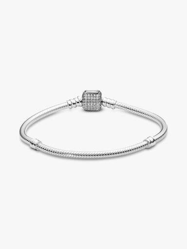 Pandora Moments Snake Chain-Armband mit funkelndem Pavé-Verschluss – Sterlingsilber Pandora Moments Snake Chain-Armband mit funkelndem Pavé-Verschluss – Sterlingsilber