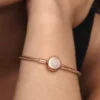 Pandora Moments Sparkling Crown O Snake Chain-Armband, 14 Karat Roségold-Beschichtung Pandora Moments Sparkling Crown O Snake Chain-Armband, 14 Karat Roségold-Beschichtung