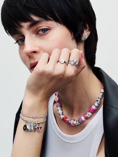 Pandora Moments Studded Chain Slider Armband – Sterlingsilber Pandora Moments Studded Chain Slider Armband – Sterlingsilber