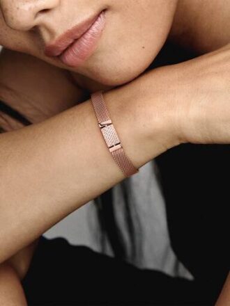Pandora Reflexions Langes Pavé-Armband mit Verschluss – 14 Karat Roségold-Beschichtung Pandora Reflexions Langes Pavé-Armband mit Verschluss – 14 Karat Roségold-Beschichtung
