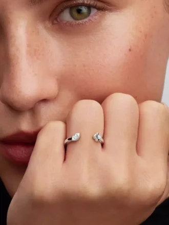 Pandora Talisman offener Ring aus Sterlingsilber mit Lab-Grown Diamonds, „Evil Eye“ und Hamsa-Hand, 0,13 ct TW, Sterlingsilber