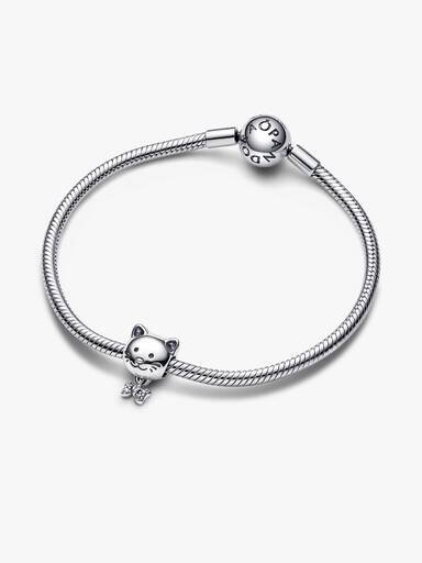 Pet Cat & Bow Charm – Sterlingsilber Pet Cat & Bow Charm – Sterlingsilber