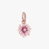 Pink Daisy Flower Dangle Charm – 14 Karat Roségold-Beschichtung