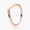 Polierter Wishbone Ring, 14 Karat Roségold-Beschichtung Polierter Wishbone Ring, 14 Karat Roségold-Beschichtung