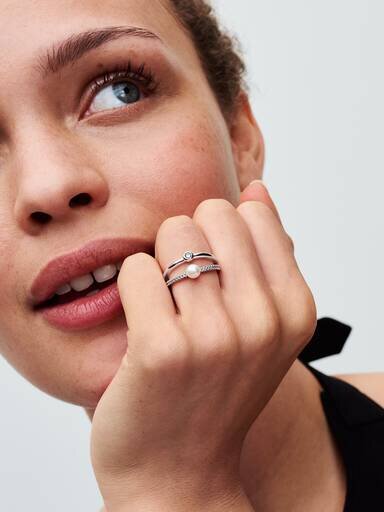 Ring mit doppelter Fassung aus behandeltem Süßwasser-Zuchtperle und Pavé – Sterlingsilber Ring mit doppelter Fassung aus behandeltem Süßwasser-Zuchtperle und Pavé – Sterlingsilber