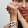 Ring „Row of Hearts“ aus Sterlingsilber Ring „Row of Hearts“ aus Sterlingsilber