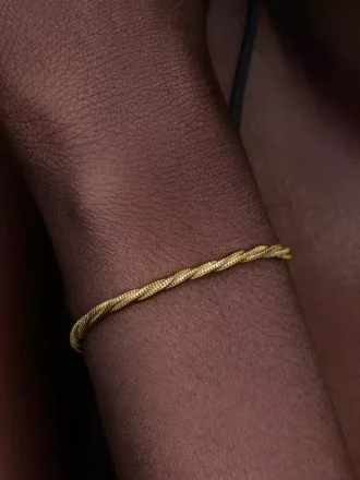 Rundes Pandora-Armband mit gedrehter Snake Chain und Verschluss, 14-karätig vergoldet