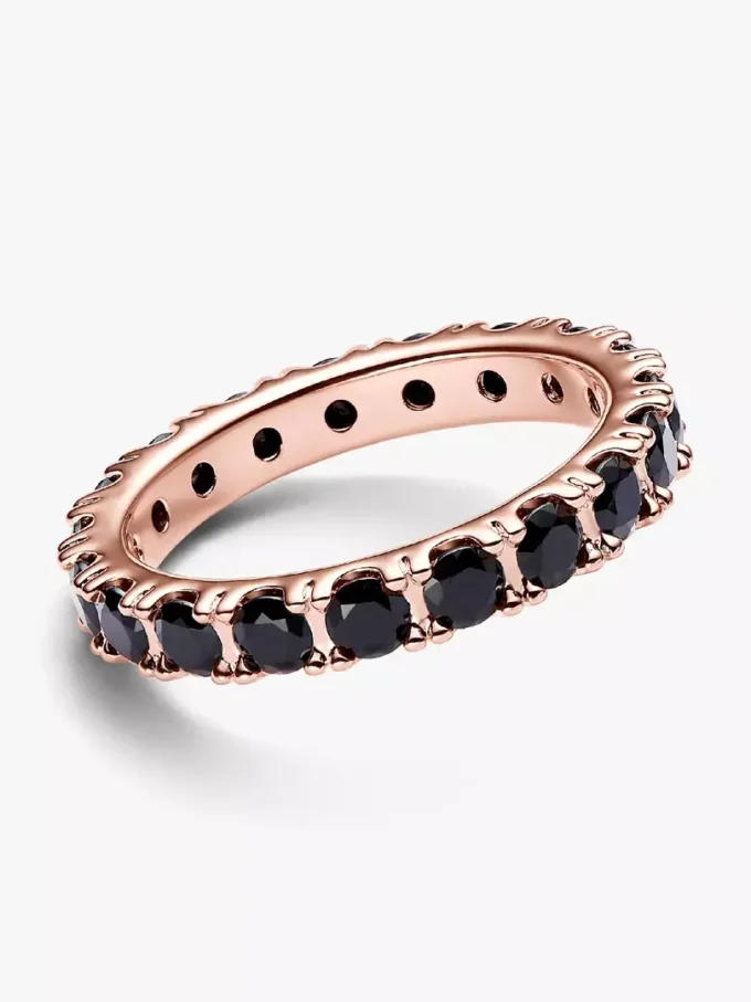 Schwarzer, funkelnder Eternity-Ring mit 14-karätiger Roségoldbeschichtung