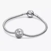 „She is Heart“-Charm aus Sterlingsilber „She is Heart“-Charm aus Sterlingsilber