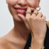 Doppelherz-Dangle Charm, 14 Karat vergoldet Doppelherz-Dangle Charm, 14 Karat vergoldet