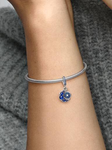 Sparkling Moon Spinning Dangle Charm – Sterlingsilber Sparkling Moon Spinning Dangle Charm – Sterlingsilber