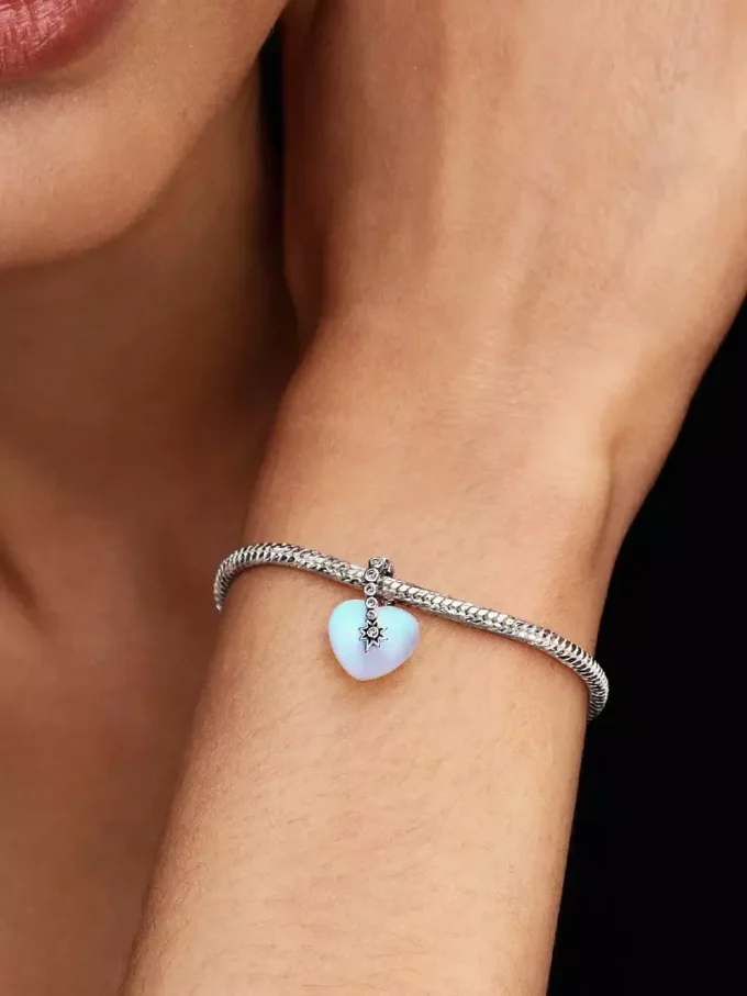 Sternschnuppe & Dangle Charm aus Sterlingsilber Sternschnuppe & Dangle Charm aus Sterlingsilber