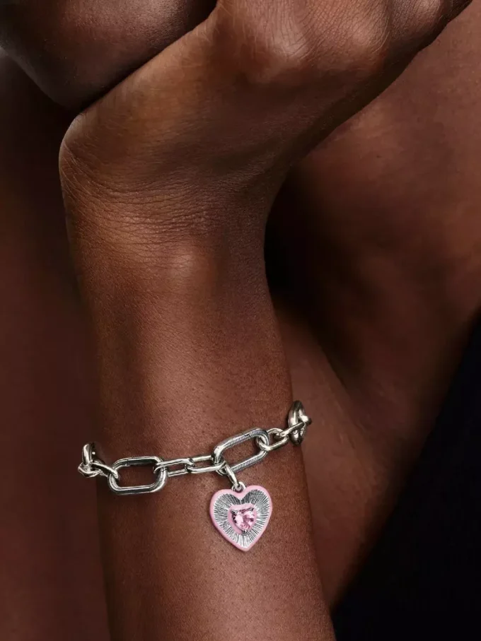 Strahlender rosa Herz-Charm aus Sterlingsilber Strahlender rosa Herz-Charm aus Sterlingsilber