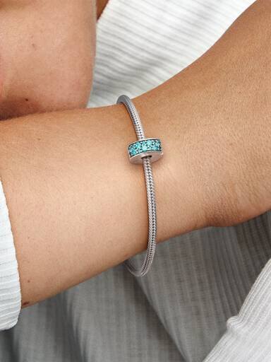 Teal-Pavé-Clip Charm – Sterlingsilber Teal-Pavé-Clip Charm – Sterlingsilber