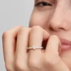 Weißer Chakra-Herzring, 14 Karat vergoldet