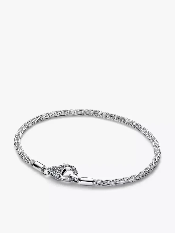 Pavé-Verschluss-Armband mit Fuchsschwanz-Charm aus Sterlingsilber Pavé-Verschluss-Armband mit Fuchsschwanz-Charm aus Sterlingsilber