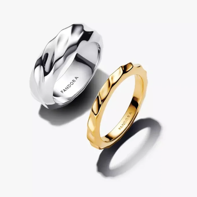 Zweifarbiges Ring-Set mit Wellenmuster, 2er-Set Zweifarbiges Ring-Set mit Wellenmuster, 2er-Set